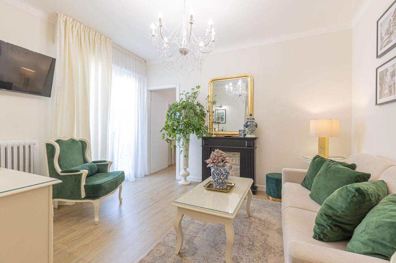 Crys: Apartments, Holiday, Business, Verde Verona Buitenkant foto